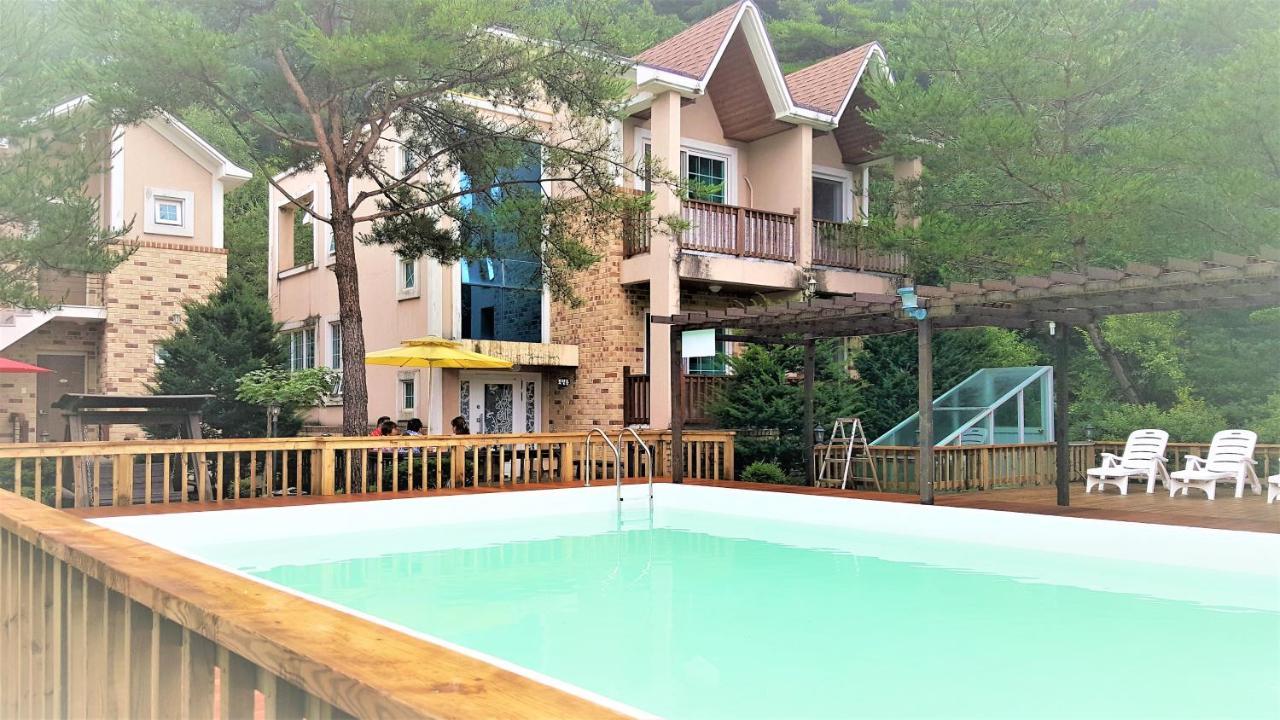 Shinevalley Pension & Hotel Pyeongchang Exterior foto